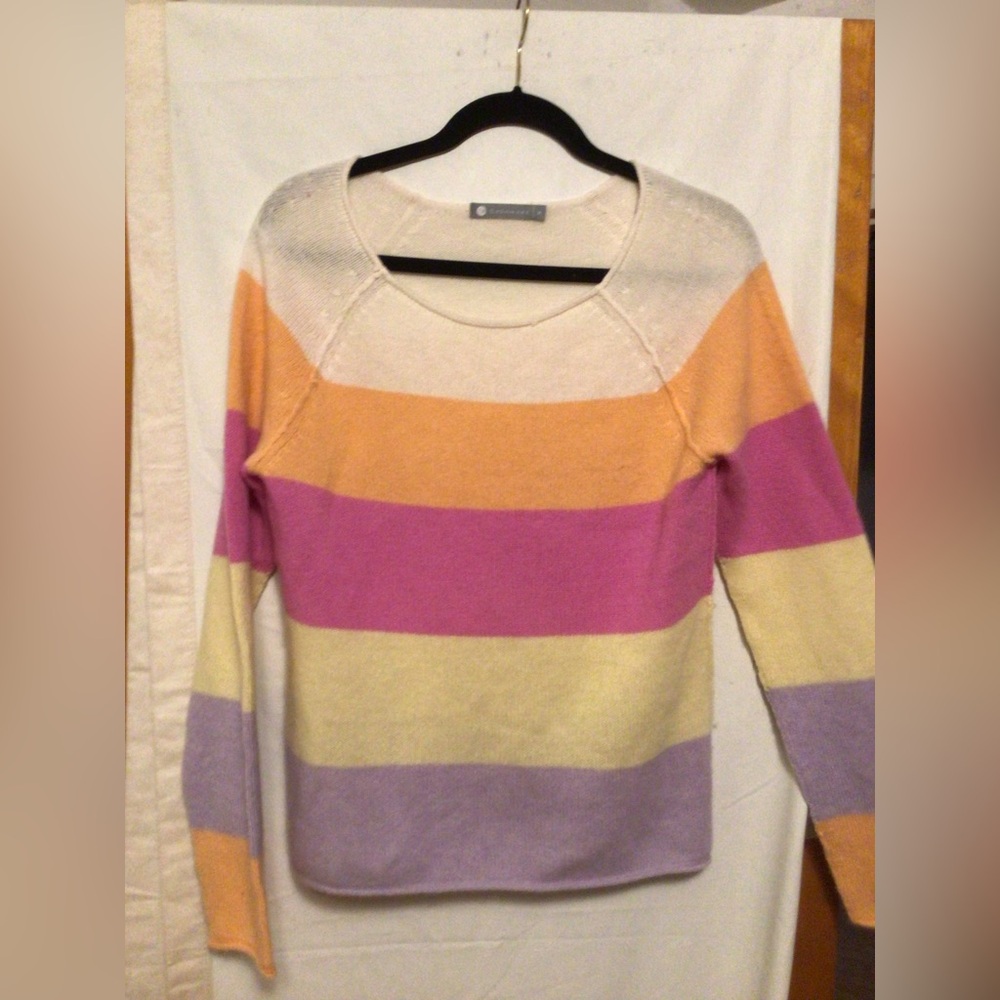 CASHMERE BLOCK PRINT SWEATER SZ M # COZY # CASHMERE # WARM